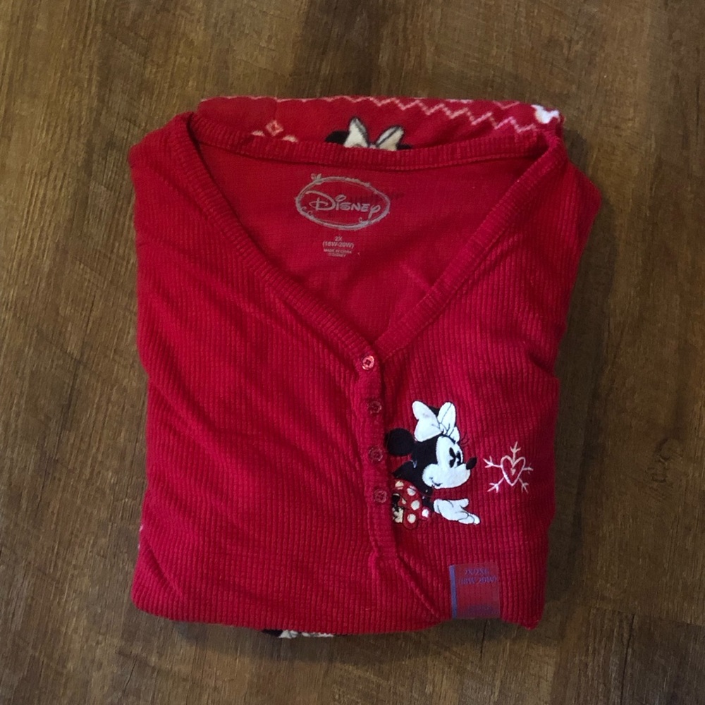 Disney PJs NWT Red Embroidered Snow Soft Thermal Shirt and Pants Set size 2X